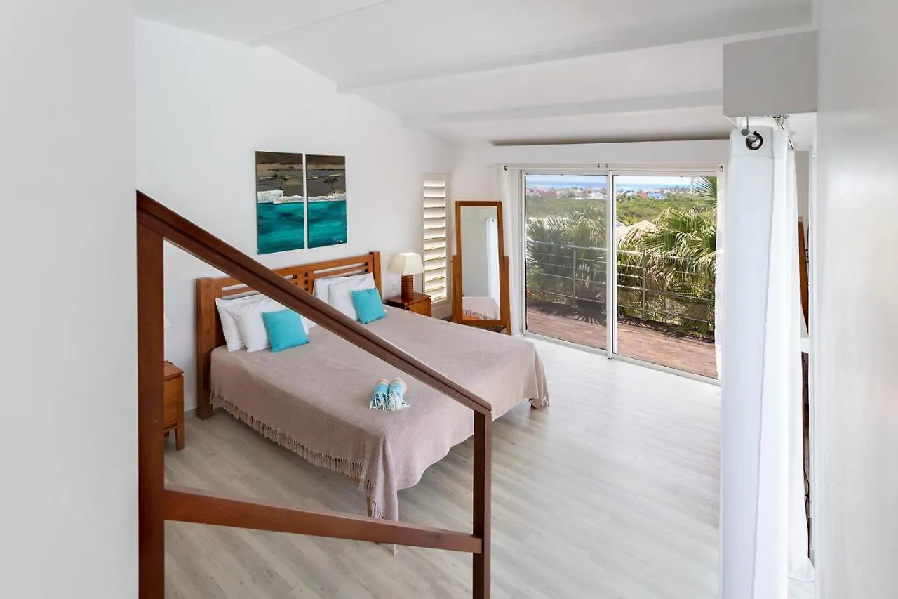 Villa Tintamare, Stunning 4 Bedrooms Villa With Views! Quarter of Orleans