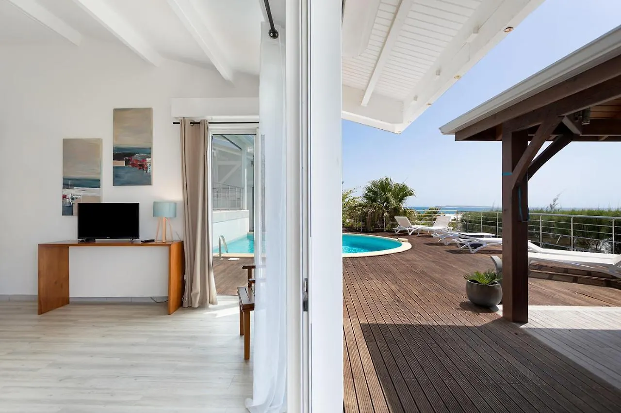 Villa Tintamare, Stunning 4 Bedrooms Villa With Views! Quarter of Orleans
