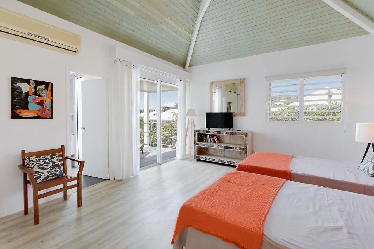 Villa Tintamare, Stunning 4 Bedrooms Villa With Views! Quarter of Orleans 0*,  Sint Maarten/Saint Martin